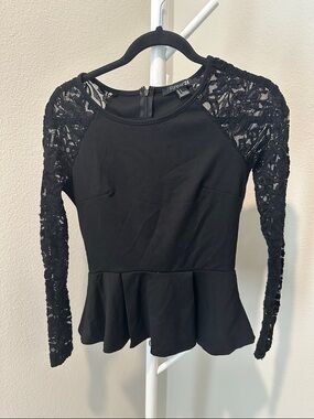 Forever 21 Black Lace-Sleeve Peplum Blouse